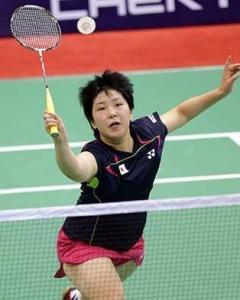 而是反映出 而是反映出