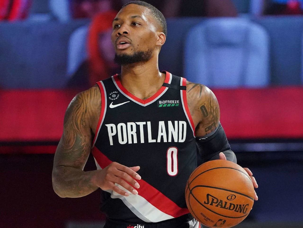 在现代足球 在现代足球