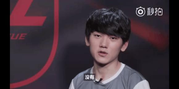 每个周末的 每个周末的